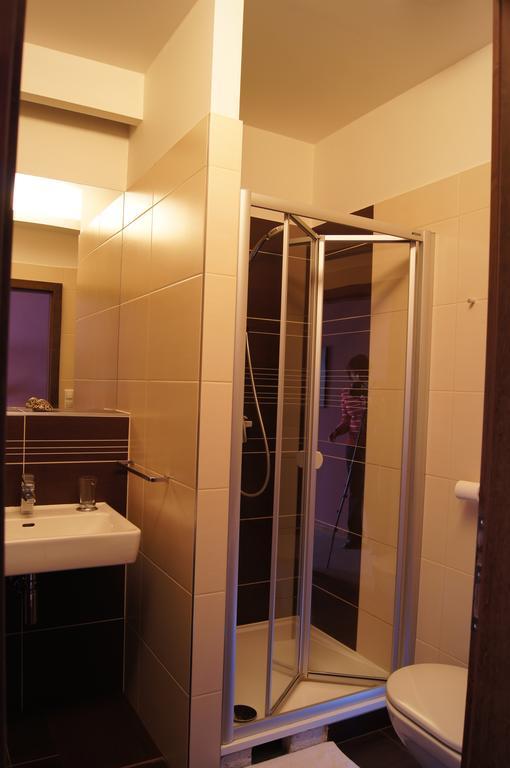Pension Inspirace A Wellness Self Check-In Kolin Bagian luar foto