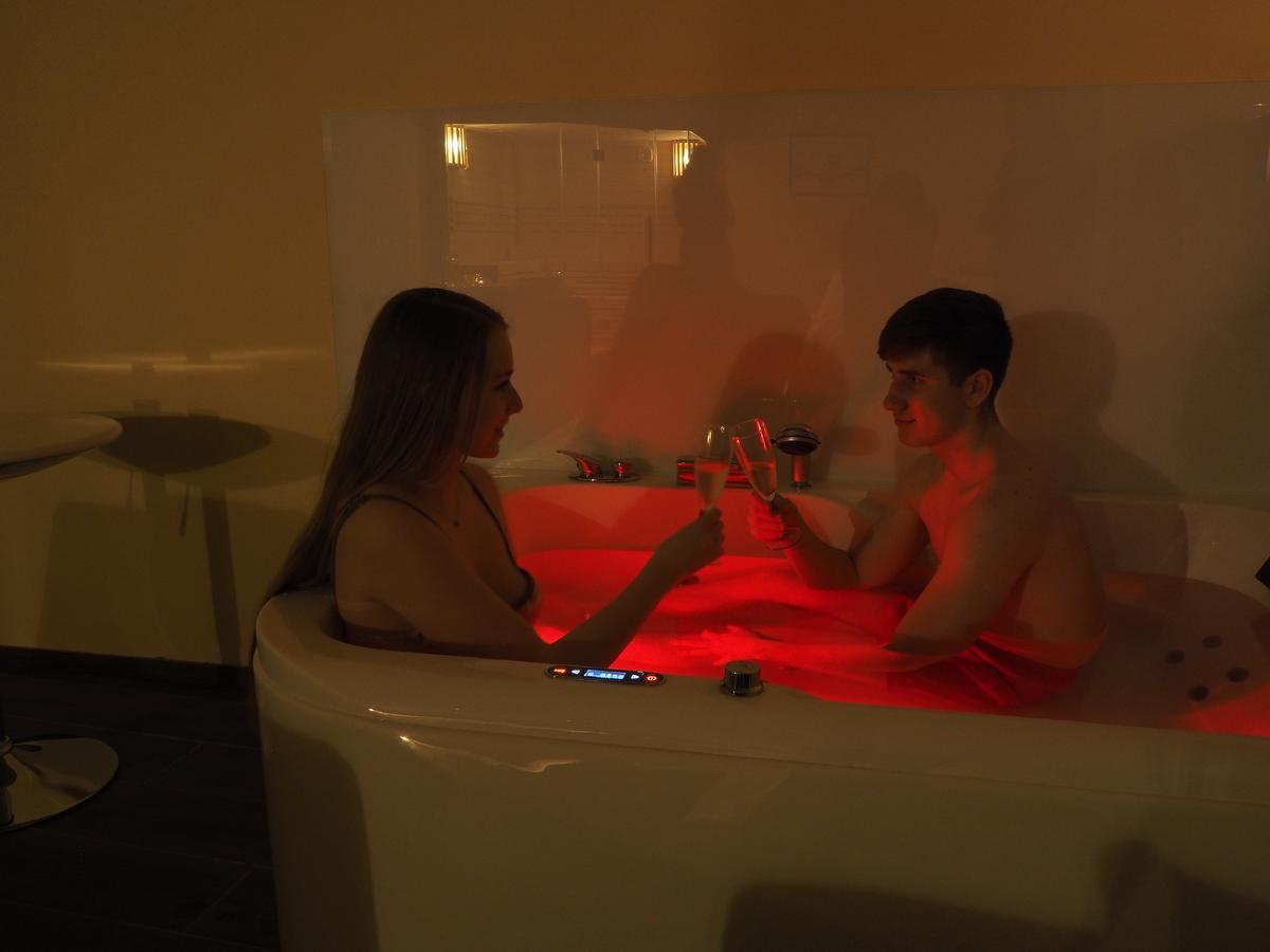 Pension Inspirace A Wellness Self Check-In Kolin Bagian luar foto